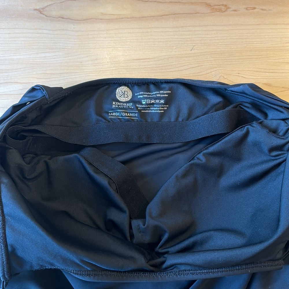 2 x Kindred Bravely Black Swim Top - Picture 10 of 10